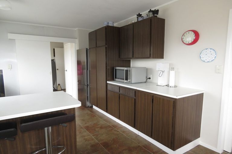 Photo of property in 3/3 Blease Street, New Lynn, Auckland, 0600