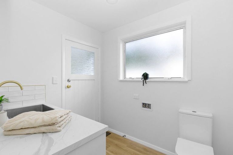 Photo of property in 117 Horoeka Street, Stokes Valley, Lower Hutt, 5019