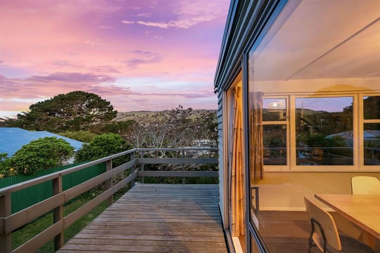 Photo of property in 114 Rawhiti Road, Pukerua Bay, 5026