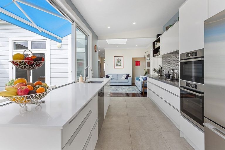 Photo of property in 9 Harper Street, Newtown, Wellington, 6021