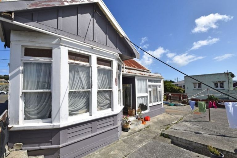 Photo of property in 27 Blackwater Street, Bluff, 9814