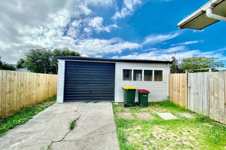 Photo of property in 76 Boundary Road, Clover Park, Auckland, 2019