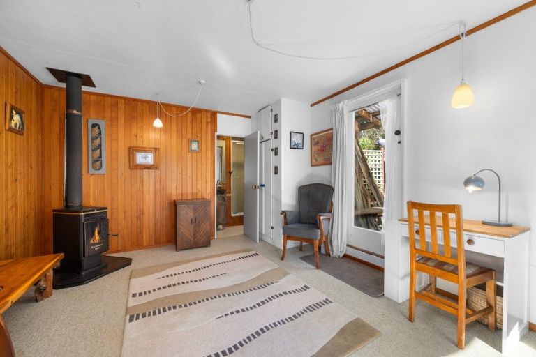 Photo of property in 810a Queen Charlotte Drive, Havelock, 7281