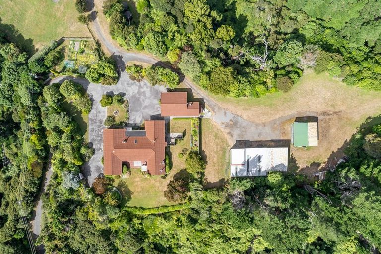 Photo of property in 298b Paekakariki Hill Road, Paekakariki Hill, Porirua, 5381