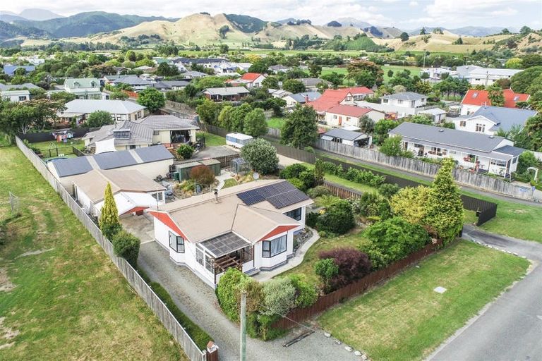 Photo of property in 13 Bryant Road, Brightwater, 7022