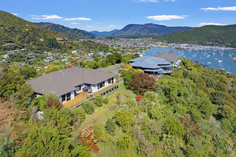Photo of property in 23 Marina View Estate, Waikawa, Picton, 7281