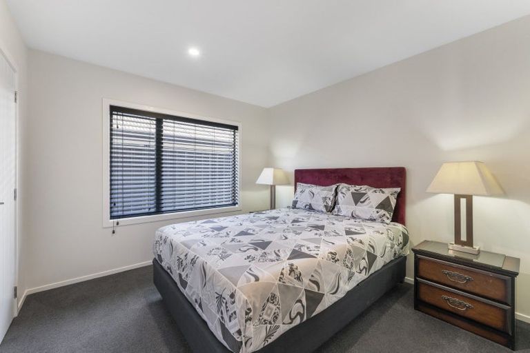 Photo of property in 32 Tawhai Crescent, Wharewaka, Taupo, 3330