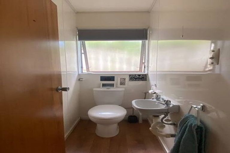 Photo of property in 36 Taupo Crescent, Plimmerton, Porirua, 5026