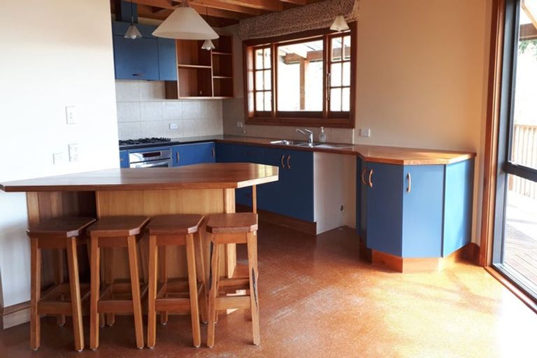 Photo of property in 111 Santa Maria Avenue, Mount Pleasant, Christchurch, 8081