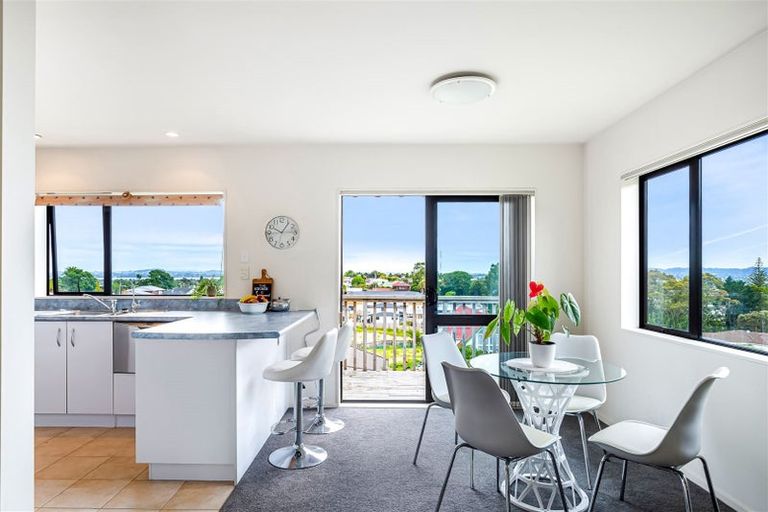 Photo of property in 27/197 Royal Road, Massey, Auckland, 0614