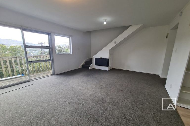 Photo of property in 25 Edgeware Road, Wilton, Wellington, 6012