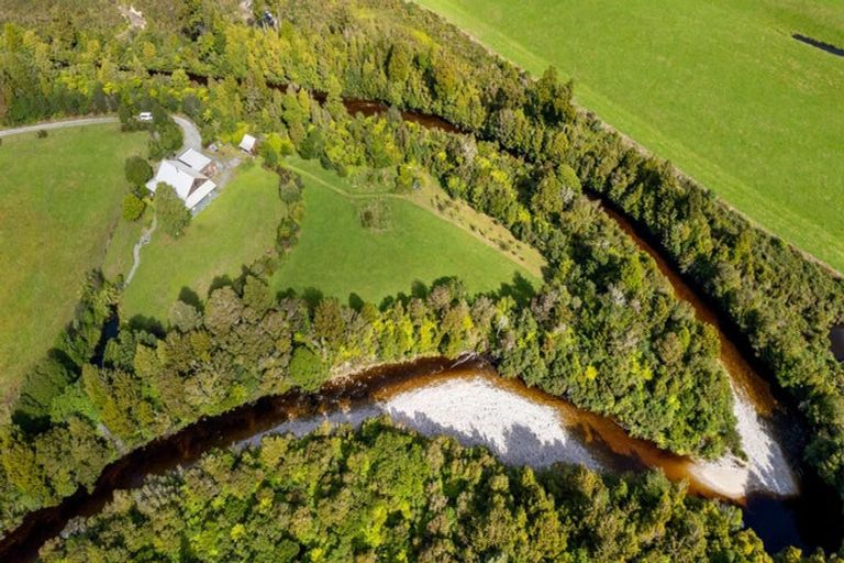 Photo of property in 1190 Old Christchurch Road, Awatuna, Hokitika, 7882