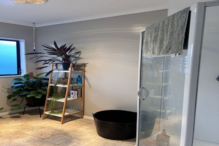 Photo of property in 3a Brook Street, Waiwhetu, Lower Hutt, 5010