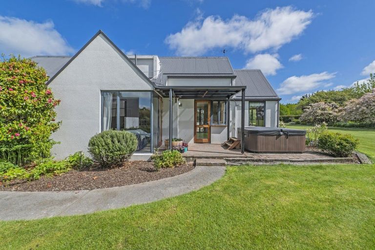 Photo of property in 180 Deans Road, Darfield, 7571