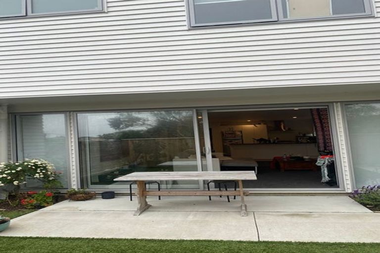 Photo of property in 14c Prospect Terrace, Johnsonville, Wellington, 6037