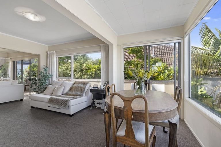 Photo of property in 1/2 Prospect Terrace, Milford, Auckland, 0620