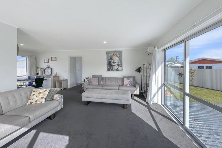 Photo of property in 84 Tekapo Drive, Twizel, 7901