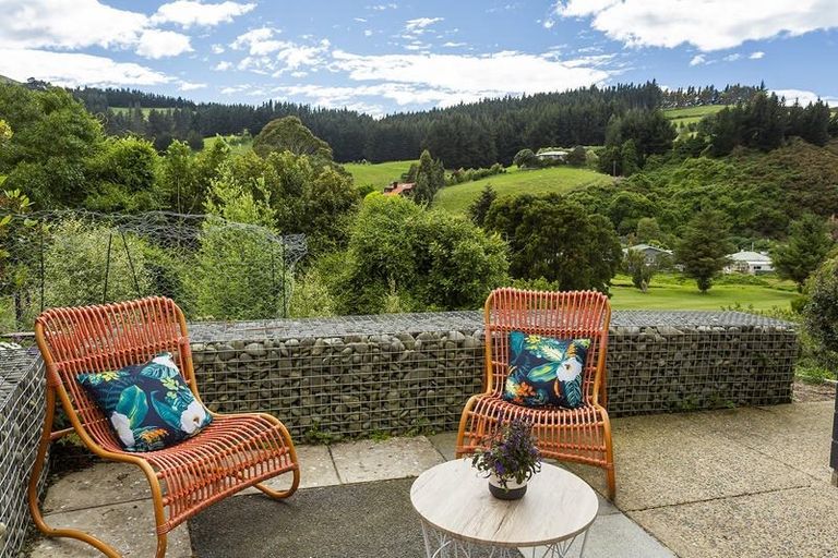 Photo of property in 25 Glendermid Close, Sawyers Bay, Port Chalmers, 9023