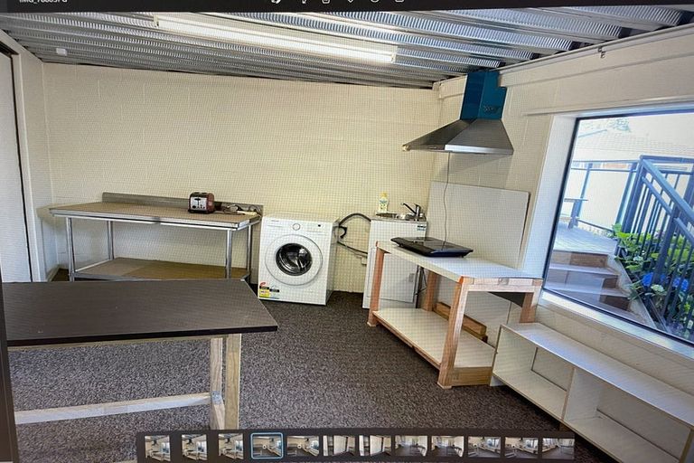 Photo of property in 2/31 Clovelly Road, Bucklands Beach, Auckland, 2012