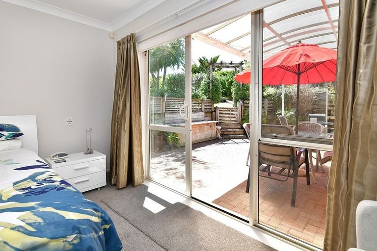 Photo of property in 93 Tauranga Place, Orewa, 0931