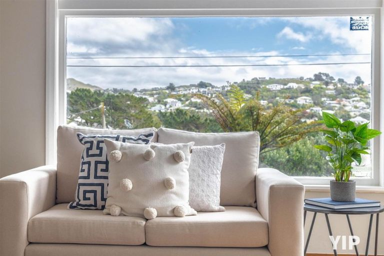 Photo of property in 102 Helston Road, Paparangi, Wellington, 6037