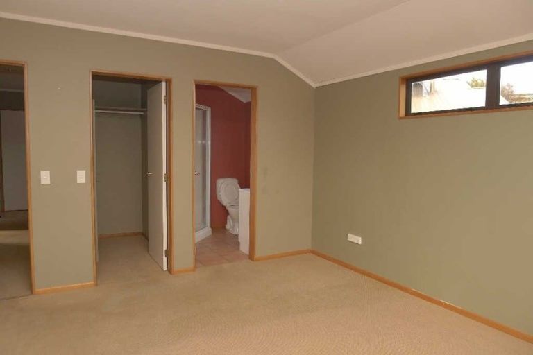Photo of property in 20 Ngaio Road, Raumati Beach, Paraparaumu, 5032