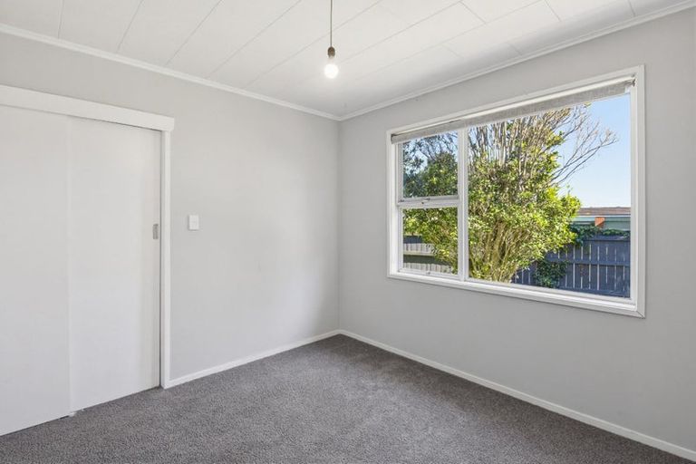 Photo of property in 32 Sylvan Avenue, Waikanae, 5036