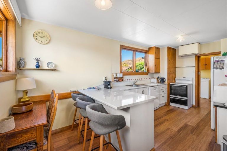 Photo of property in 98 Brownston Street, Wanaka, 9305