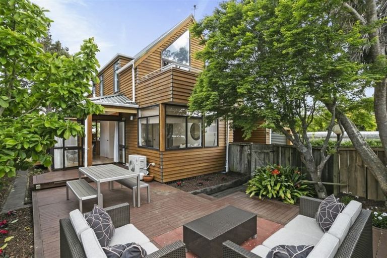 Photo of property in 5/18 Wolsley Avenue, Milford, Auckland, 0620