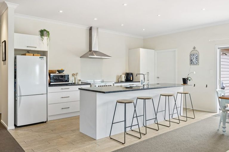 Photo of property in 25 Michel Colombon Close, Maunu, Whangarei, 0110