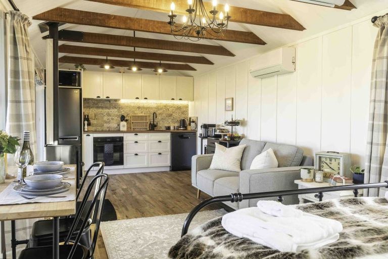 Photo of property in 1490 Elsthorpe Road, Elsthorpe, Otane, 4277