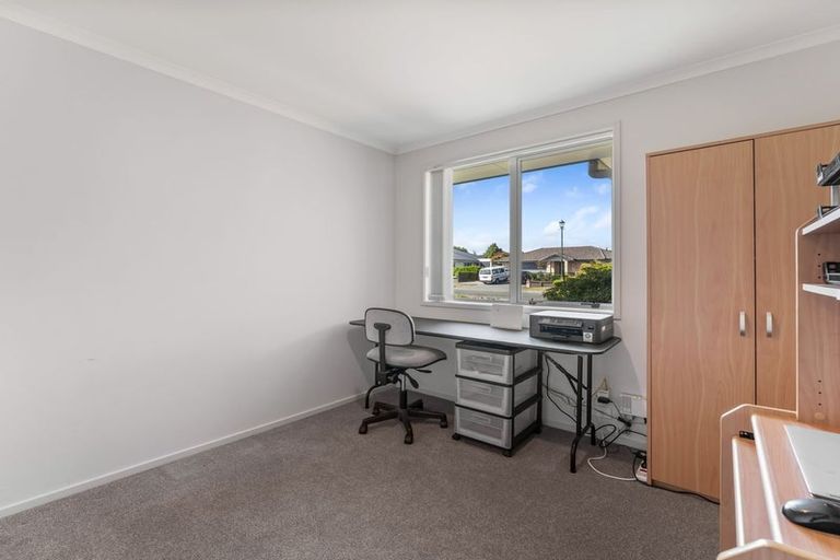 Photo of property in 111 Victory Drive, Wharewaka, Taupo, 3330