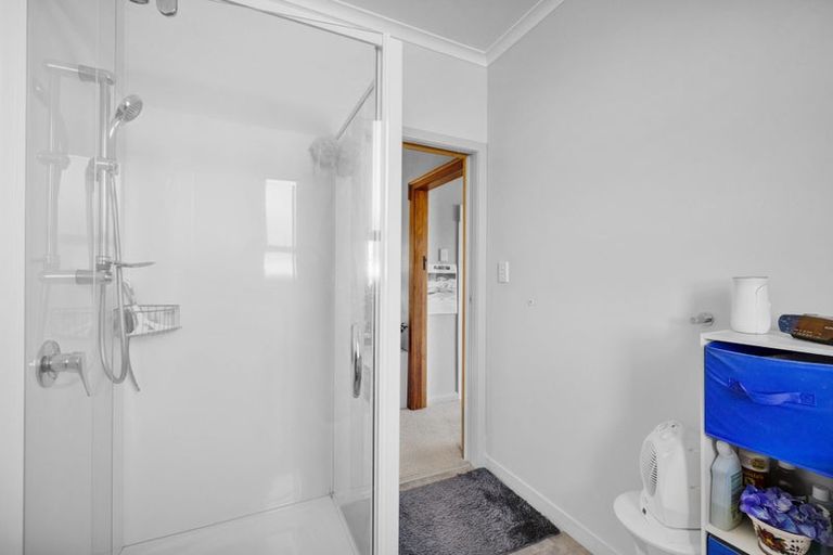 Photo of property in 13 Disraeli Street, Hawera, 4610