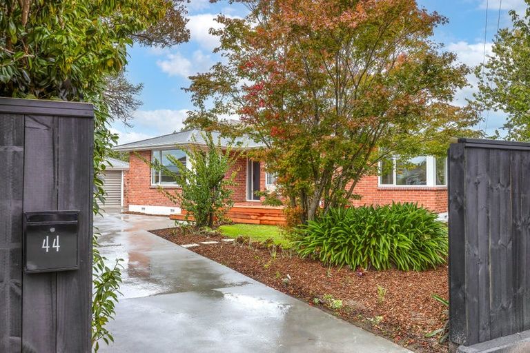 Photo of property in 44 Flower Street, Bryndwr, Christchurch, 8053