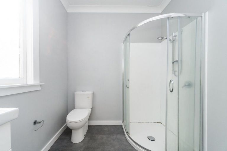 Photo of property in 51 Burns Avenue, Takaro, Palmerston North, 4412