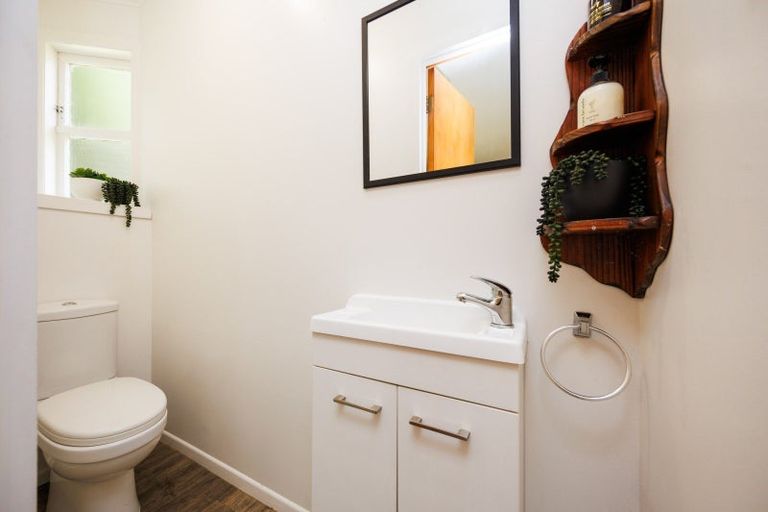 Photo of property in 12 Duke Street, Feilding, 4702