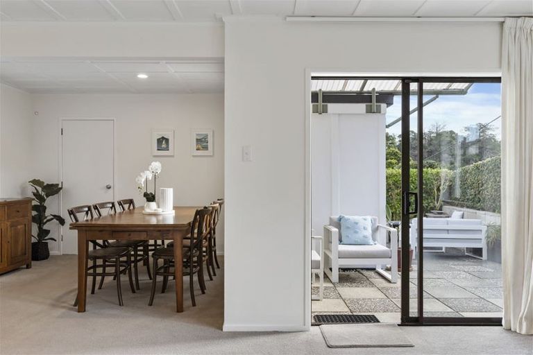 Photo of property in 22b Church Street, Northcote Point, Auckland, 0627