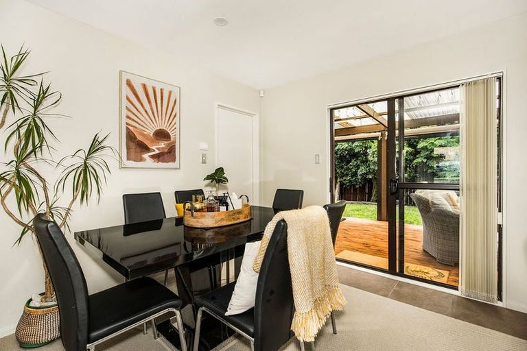 Photo of property in 21 Janway Avenue, Flat Bush, Auckland, 2016