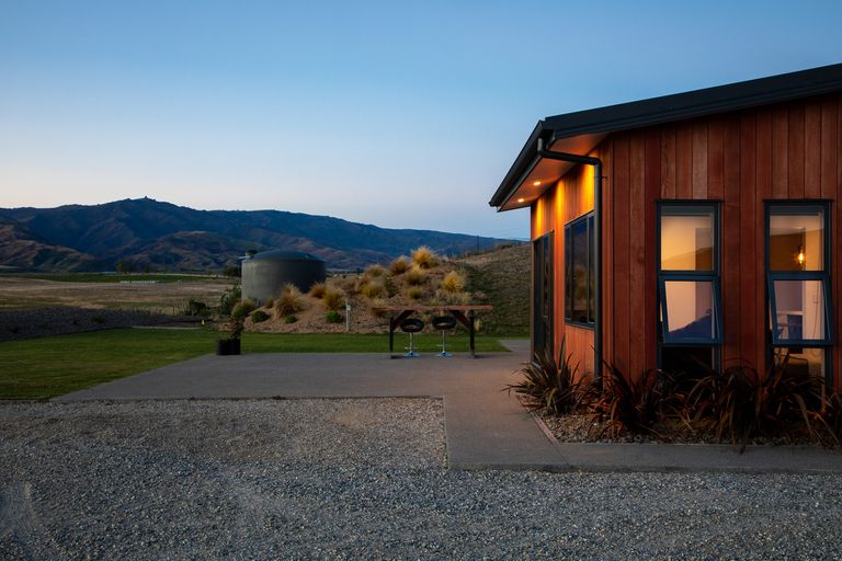 Photo of property in 167 Mcarthur Road, Springvale, Alexandra, 9391