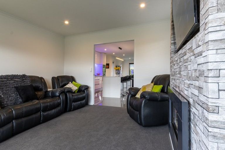 Photo of property in 31 Lilac Close, Cambridge, 3434