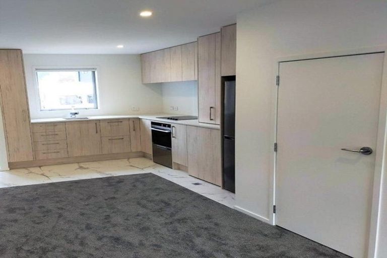 Photo of property in 1/29 Waiwhetu Road, Waiwhetu, Lower Hutt, 5010