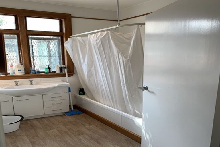 Photo of property in 150 North Avon Road, Richmond, Christchurch, 8013