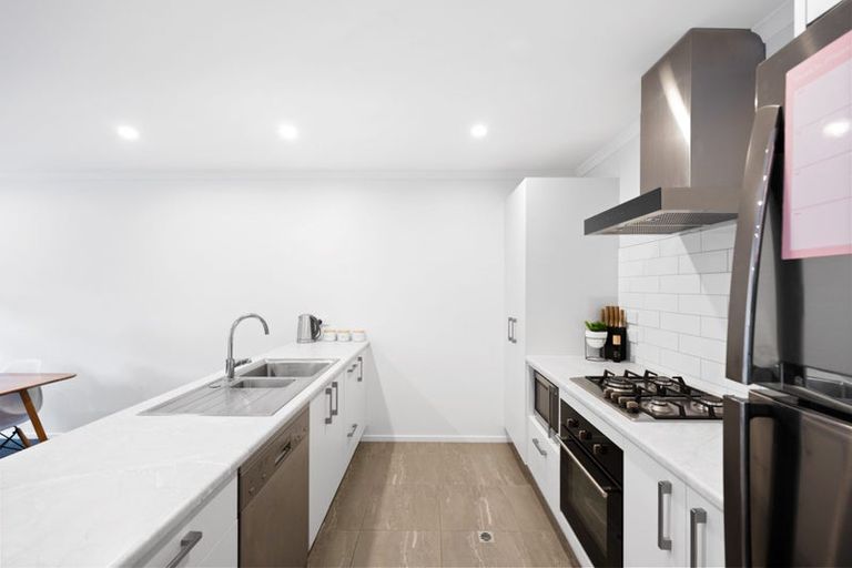 Photo of property in 2/1 North Ridge Drive, Rototuna North, Hamilton, 3281