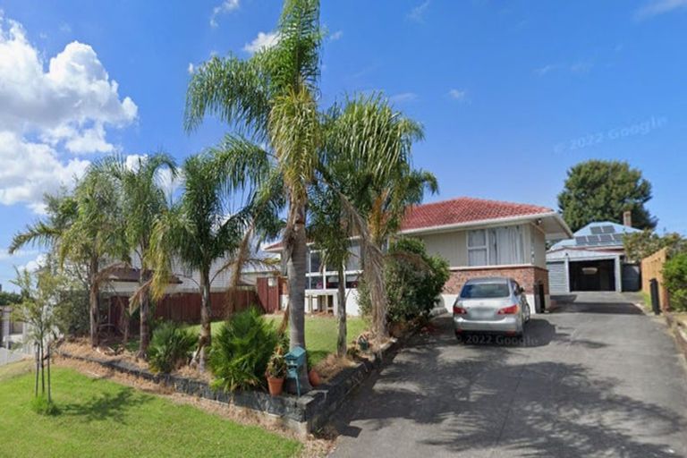 Photo of property in 6 Scanlen Terrace, Kelston, Auckland, 0602