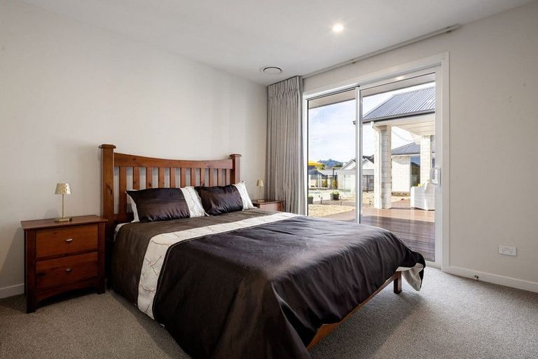 Photo of property in 85 Alan Livingston Drive, Cambridge, 3434