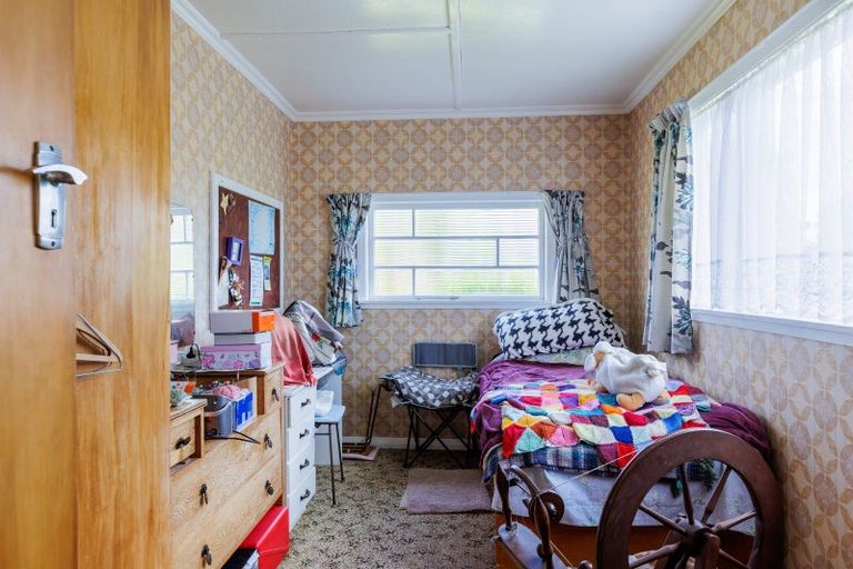 Photo of property in 24 Mangahao Road, Pahiatua, 4910