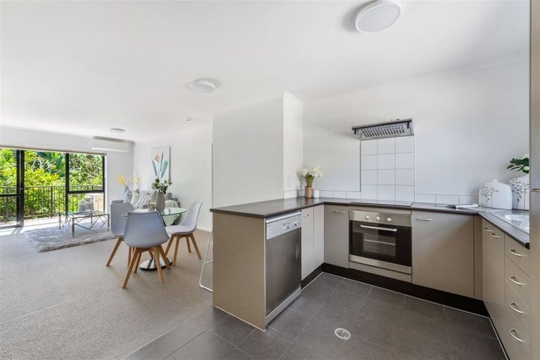 Photo of property in St Claire Village, 49/172 Mcleod Road, Te Atatu South, Auckland, 0610