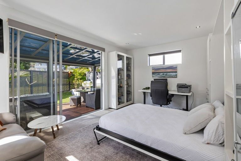 Photo of property in 40a Matakatia Parade, Matakatia, Whangaparaoa, 0930