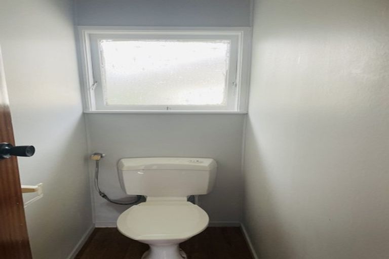 Photo of property in 24 Riverhills Avenue, Pakuranga Heights, Auckland, 2010