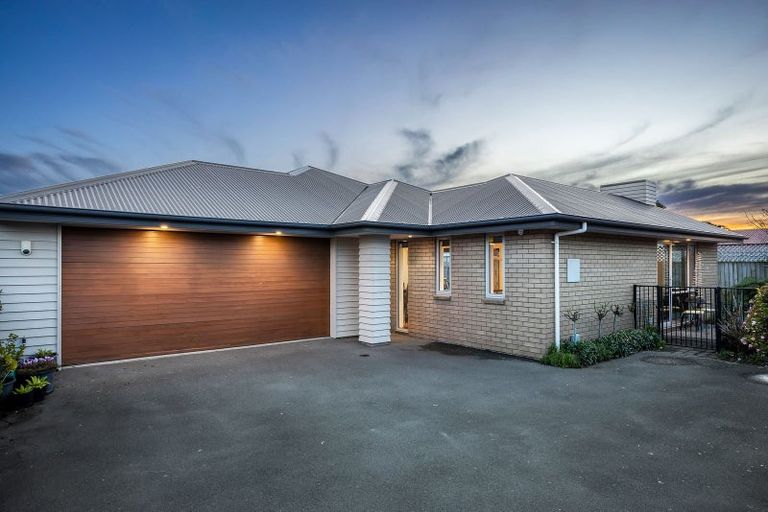 Photo of property in 18c Tainui Street, Somerfield, Christchurch, 8024